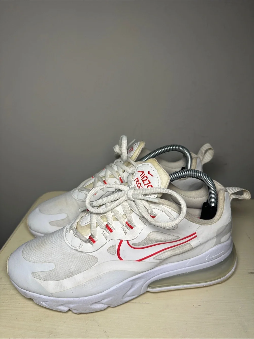 Nike air max 270 react summit White Sneakers with siren red accents - Picture 4 of 9